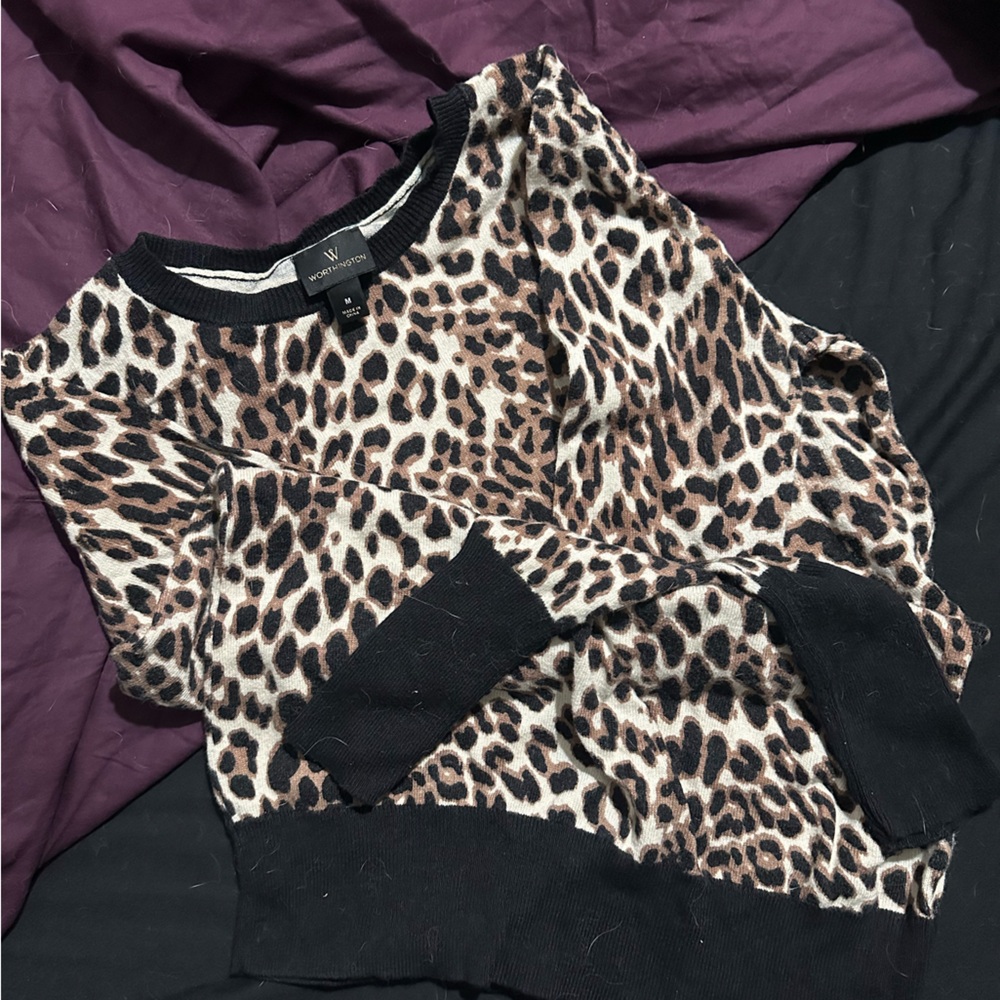 Cheetah leopard print long sleeve